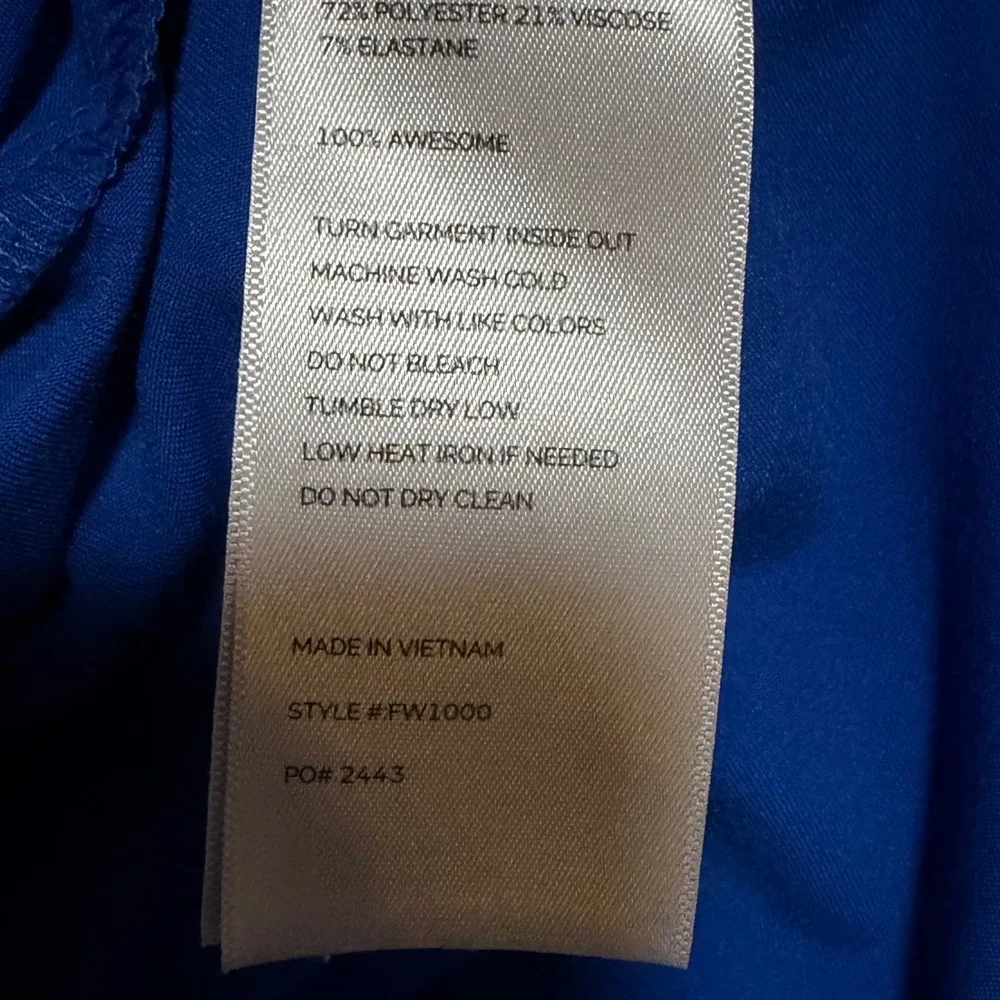 FIGS Scrub Set Royal Blue Casma Top XS Livingston Straight Leg Pants XS